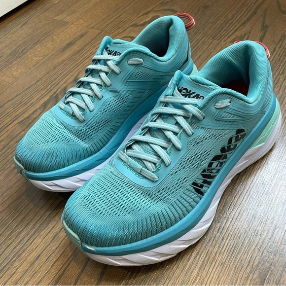 HOKA Bondi 7 Running Shoe in Aquarelle/Eggshell Blue Size 9.5 D Wide